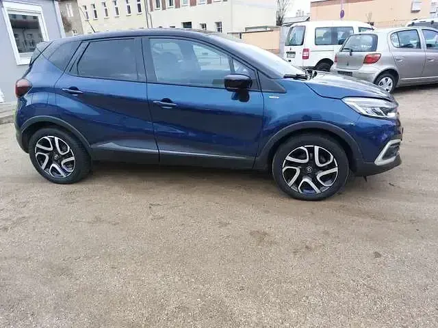 Occasion Renault Captur Bose Edition 131 ch (96 kW) 2019 Bleue SUV