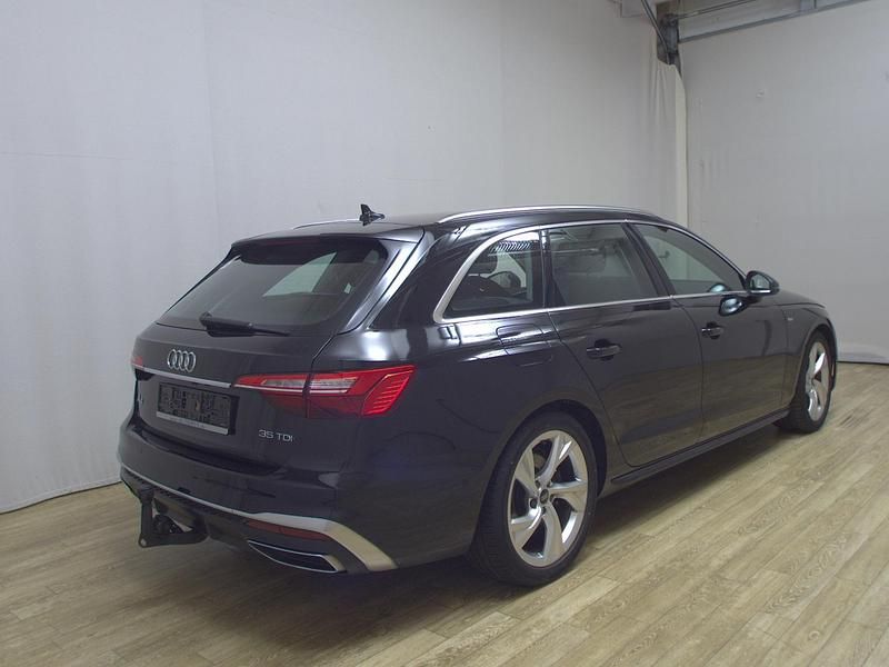 Gebraucht Audi A4 S-Line 163 PS (119 kW) 2021 Schwarz Kombi