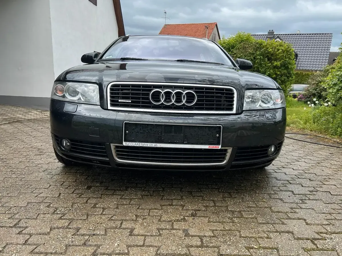 Gebraucht Audi A4 163 PS (119 kW) 2004 Schwarz Kombi