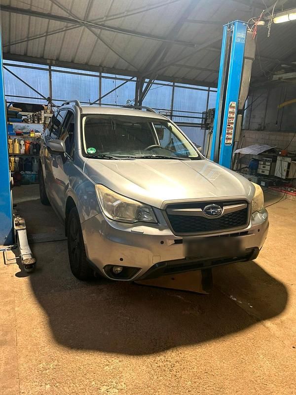 Gebraucht Subaru Forester 147 PS (108 kW) 2013 Silber SUV