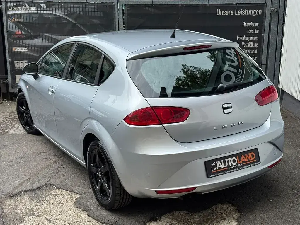 Gebraucht Seat Leon Reference 125 PS (91 kW) 2010 Grau Kleinwagen