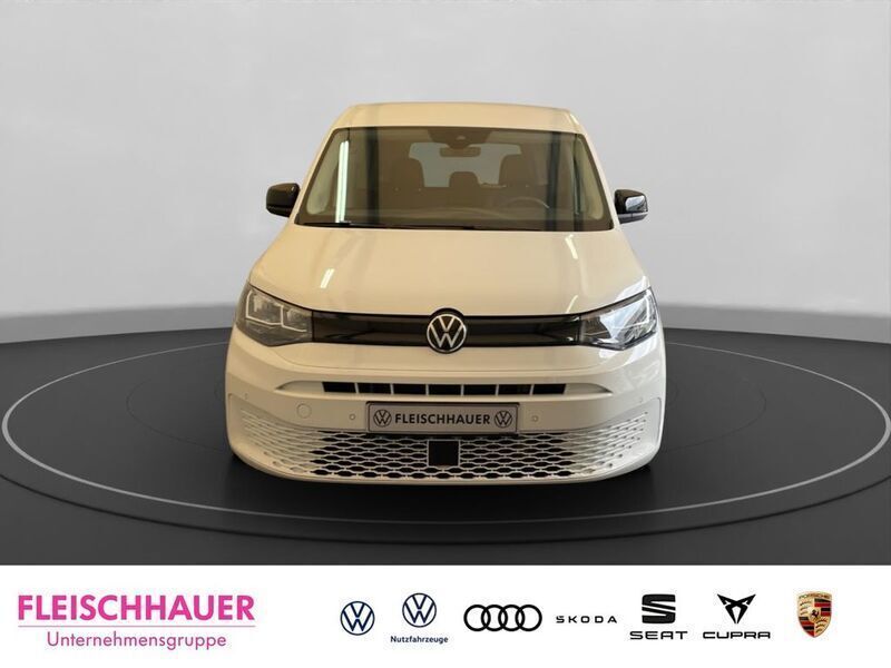 Second-hand VW Caddy Maxi 102 CP (75 kW) 2024 Alb Monovolum