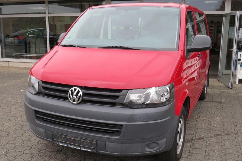 Rot Gebraucht 2010 VW T5 Van | 8.999 € - Bild 1/4