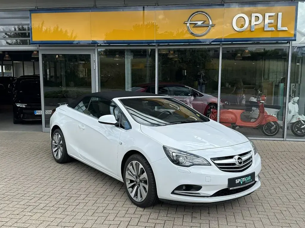 Gebraucht Opel Cascada Ultimate 170 PS (125 kW) 2018 Weiß Cabrio