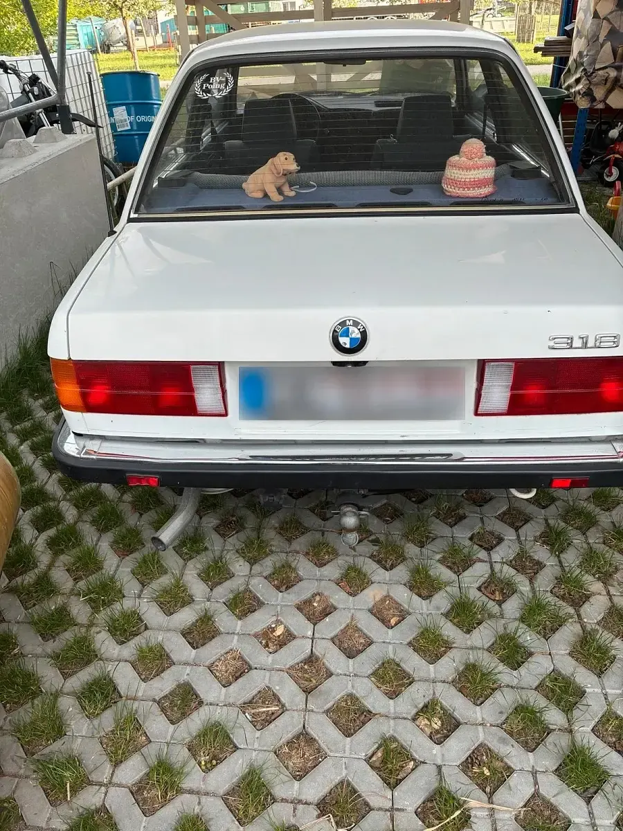 Gebraucht BMW 318 102 PS (75 kW) 1987 Weiß Coupé