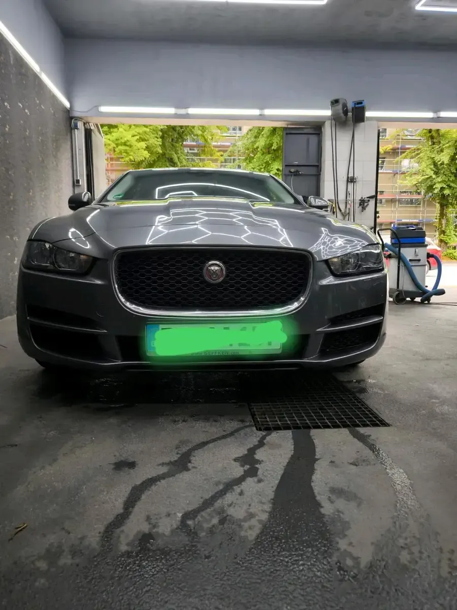 Gebraucht Jaguar XE 180 PS (132 kW) 2016 Limousine