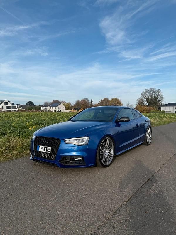 Blau Gebraucht 2014 Audi A5 Competition Coupé | 21.000 € (Teuer) - Bild 1/4