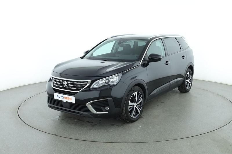 Gebraucht Peugeot 5008 Active 131 PS (96 kW) 2018 Schwarz SUV