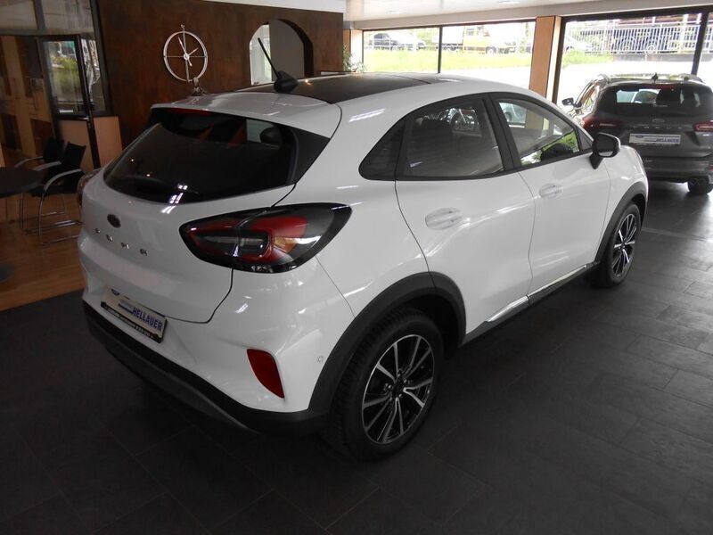 Gebraucht Ford Puma Titanium 125 PS (91 kW) 2023 Weiß SUV