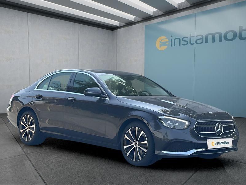 Gebraucht 2021 Mercedes E300 Limousine | 30.649 € (Fairer Preis) - Bild 1/4