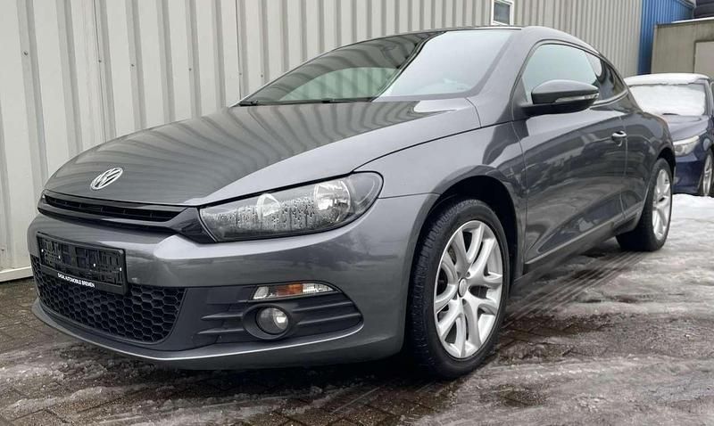 Gebraucht VW Scirocco Sport 160 PS (117 kW) 2011 Indiumgrau metallic Coupé