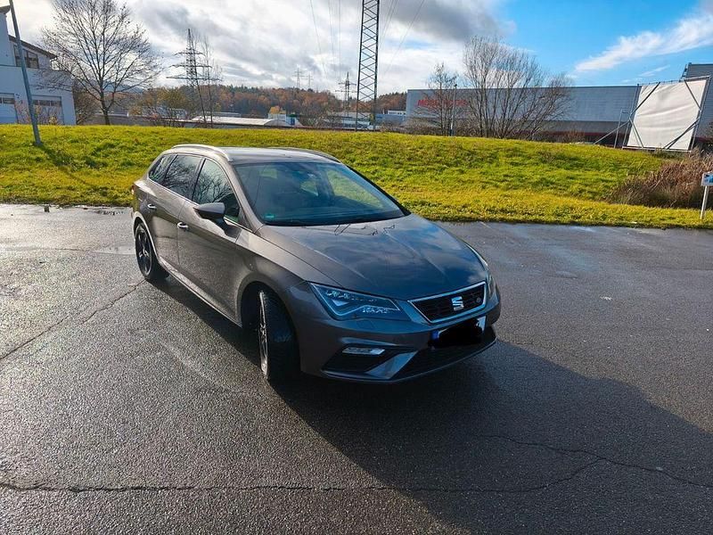 Grau Gebraucht 2017 Seat Leon ST 4Drive Kombi | 14.500 € (Etwas zu teuer) - Bild 1/4