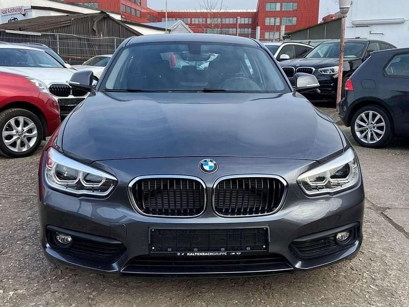 Gebraucht BMW 120 Advantage 190 PS (139 kW) 2016 Mineralgrau metallic Kleinwagen