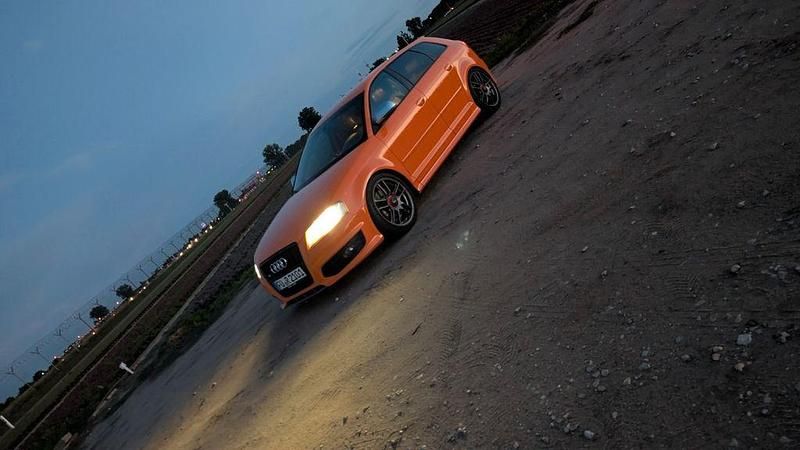 Gebraucht Audi S3 Sport 265 PS (194 kW) 2009 Orange Limousine
