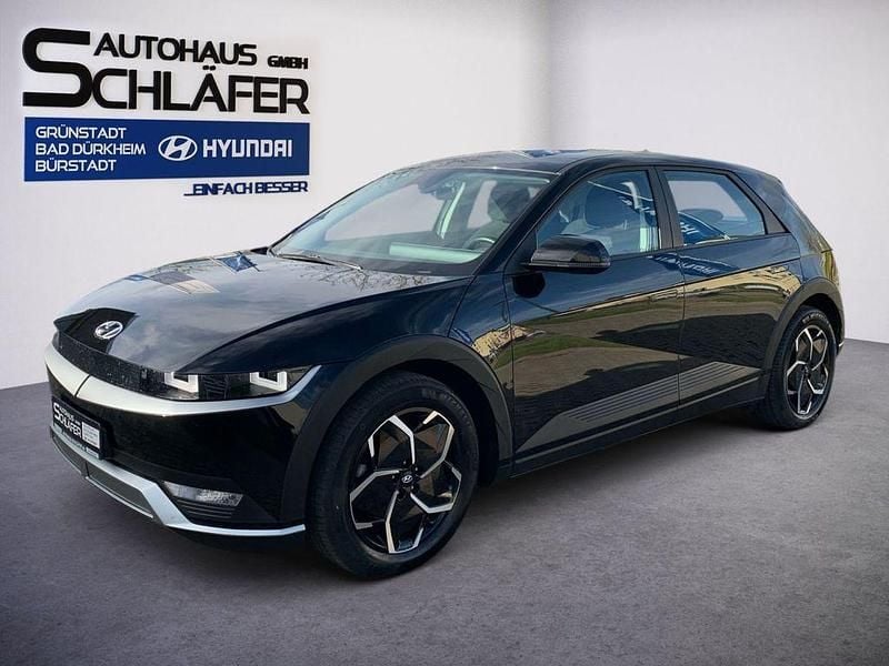 Schwarz Gebraucht 2022 Hyundai Ioniq 6 Limousine | 25.980 € (Superpreis) - Bild 1/4