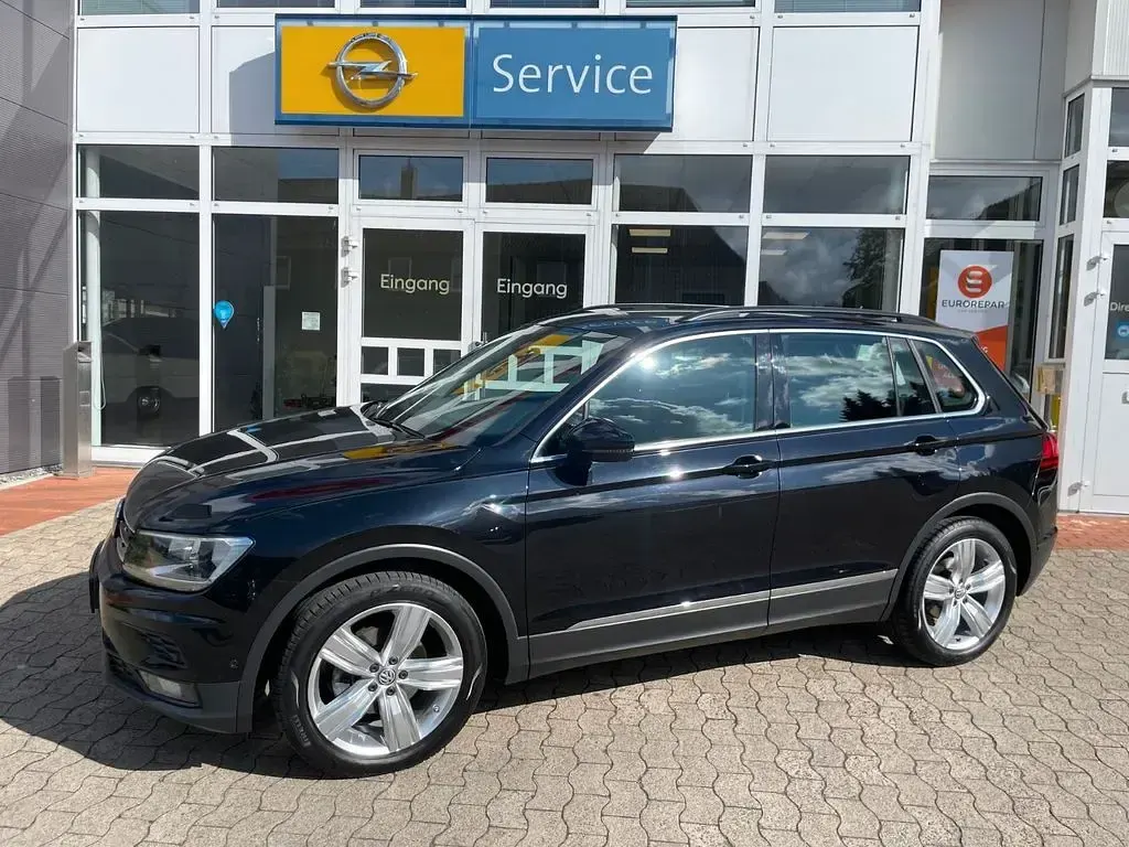Gebraucht VW Tiguan Comfortline 150 PS (110 kW) 2018 Schwarz SUV