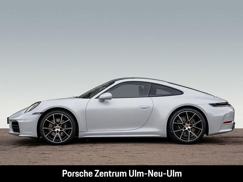 Neu Porsche 911 Carrera 394 PS (289 kW) 2025 Grau Coupé