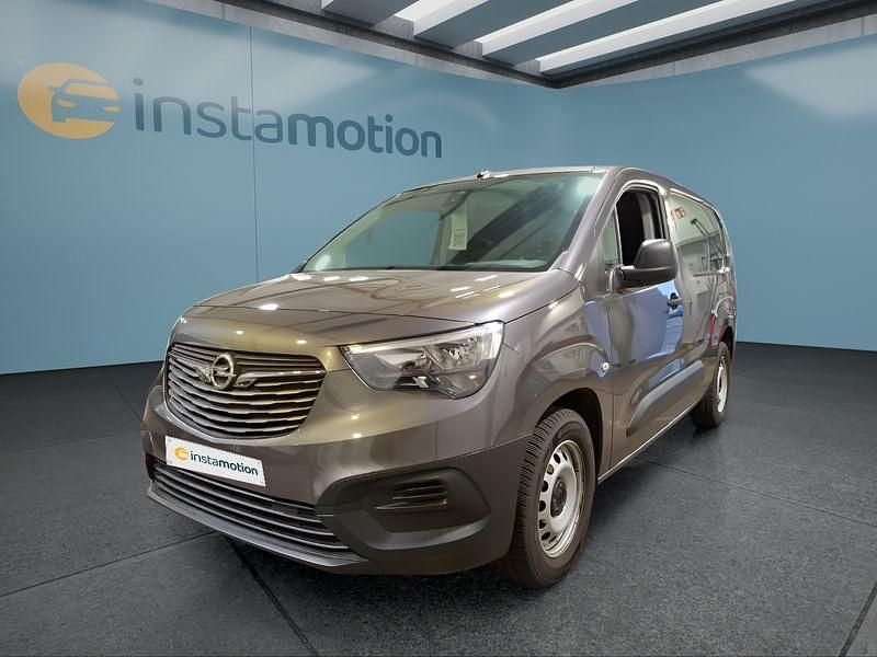 Grau Gebraucht 2024 Opel Combo Van / Kleinbus | 22.799 € (Etwas zu teuer) - Bild 1/4