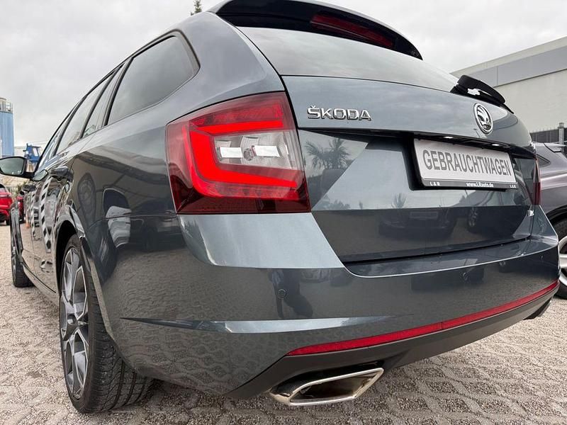 Gebraucht Skoda Octavia RS 245 PS (180 kW) 2019 Grau Kombi