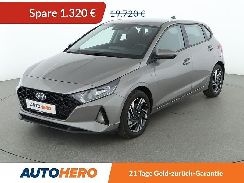 Grau Gebraucht 2023 Hyundai i20 Trend Limousine | 18.400 € (Guter Preis) - Bild 1/3