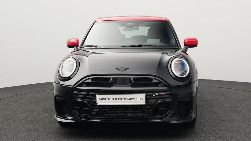 Używany Mini Cooper 156 KM (114 kW) 2024 Czarny Hatchback