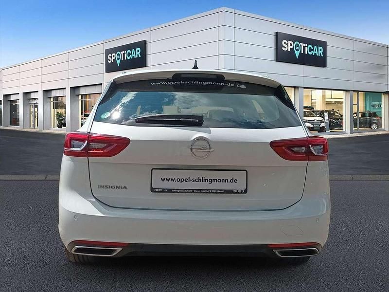 Gebraucht Opel Insignia Elegance 174 PS (127 kW) 2022 Jade weiß Kombi
