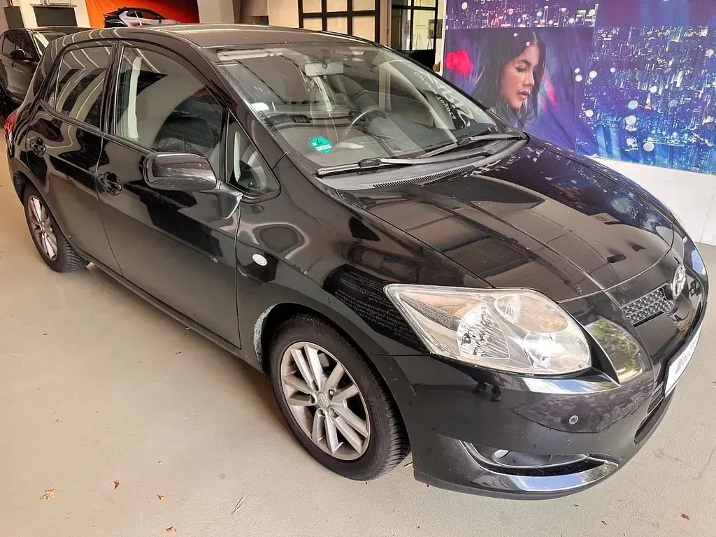 Gebraucht Toyota Auris Life 126 PS (92 kW) 2008 Schwarz Kleinwagen