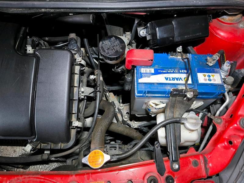 Gebraucht Subaru Justy 69 PS (50 kW) 2009 Rot Kleinwagen