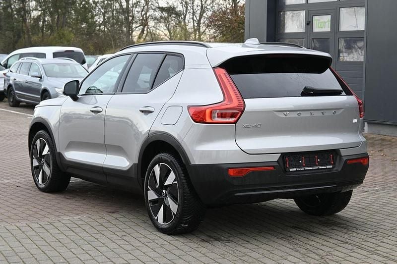 Gebraucht Volvo XC40 Plus 185 kW (252 PS) 2023 Silber SUV