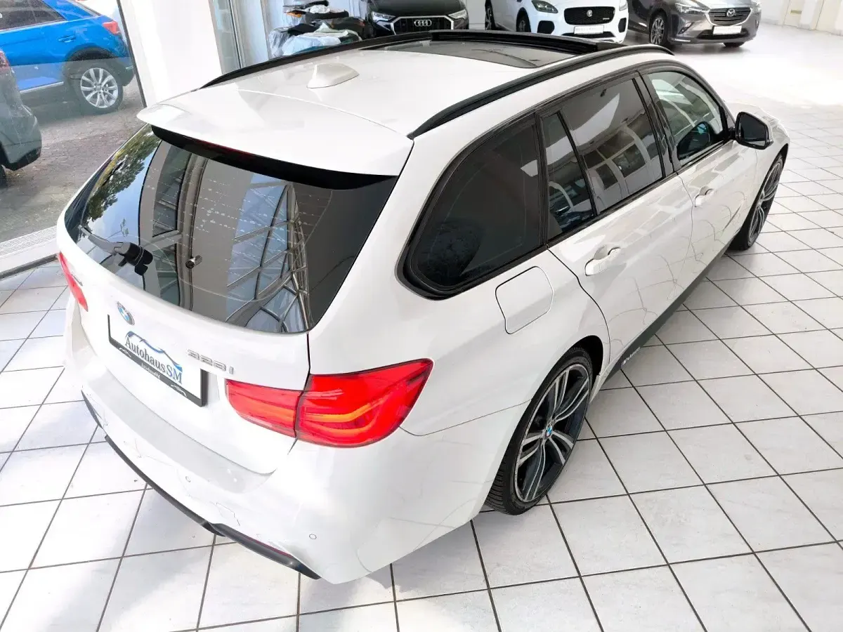 Gebraucht BMW 328 M Sport 245 PS (180 kW) 2016 Weiß Kombi