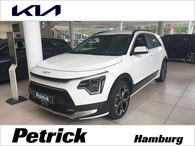 Weiß Gebraucht 2023 Kia Niro Spirit SUV | 33.990 € (Teuer) - Bild 1/4