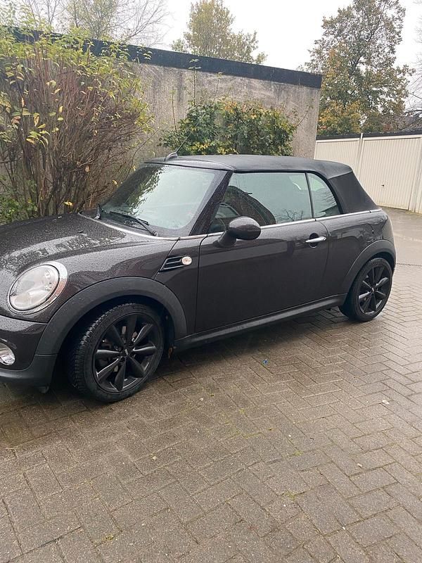 Gebraucht Mini Cooper D Cabriolet 112 PS (82 kW) 2014 Braun Cabrio