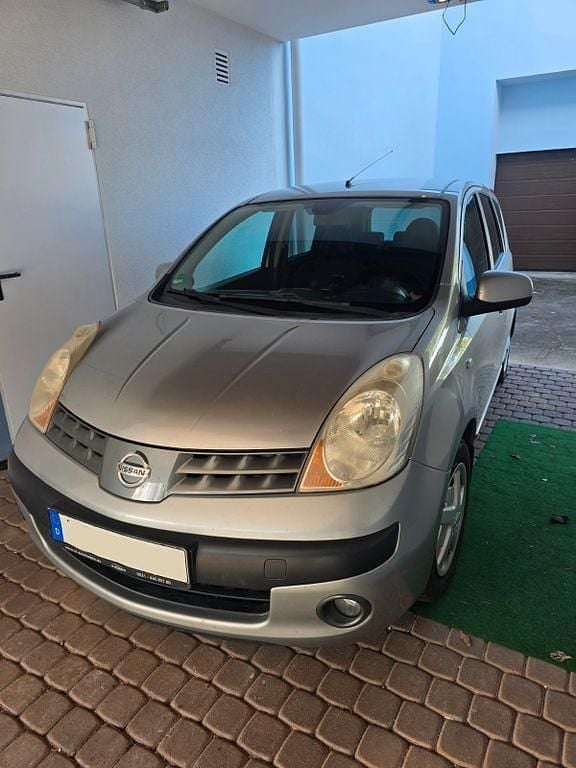 Gebraucht Nissan Note Acenta 110 PS (80 kW) 2006 Silber Kleinwagen