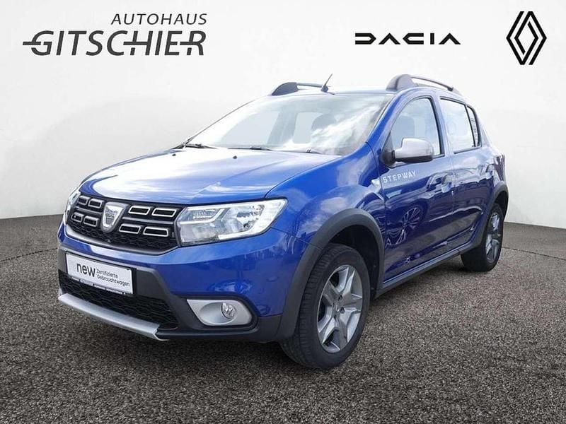 Ironblau metallic (blau) Gebraucht 2020 Dacia Sandero Prestige Kleinwagen | 12.500 € (Fairer Preis) - Bild 1/4