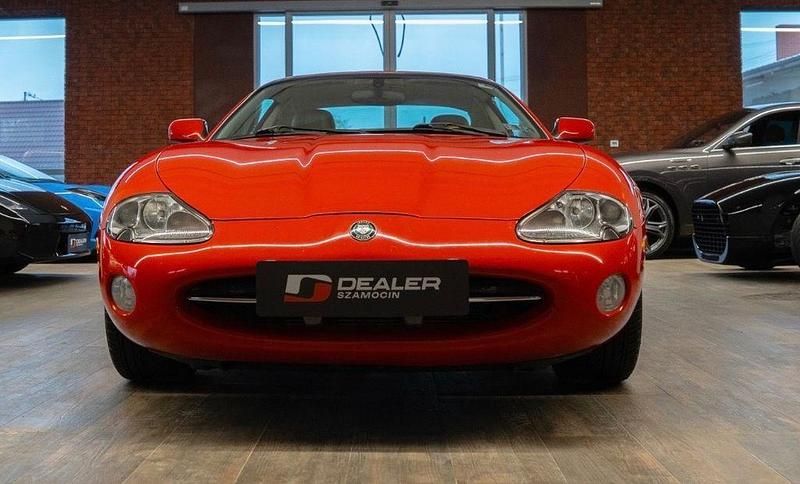 Gebraucht Jaguar XK8 284 PS (208 kW) 2001 Rot Coupé