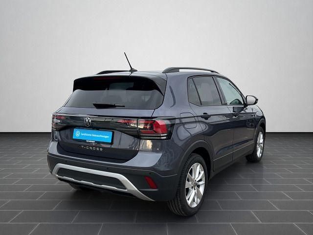 Gebraucht VW T-Cross Life 116 PS (85 kW) 2025 Rauchgrau metallic (metallic) SUV