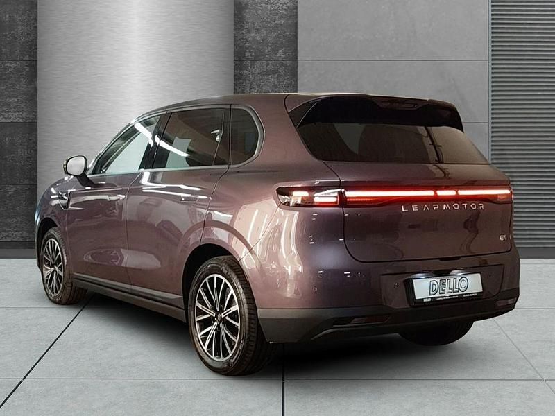 Gebraucht Leapmotor B10 160 kW (218 PS) 2025 Violett SUV