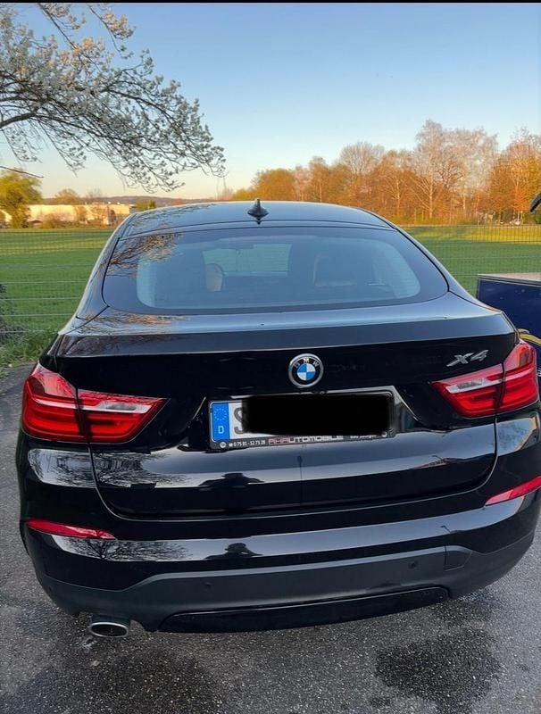 Gebraucht BMW X4 190 PS (139 kW) 2015 Schwarz SUV