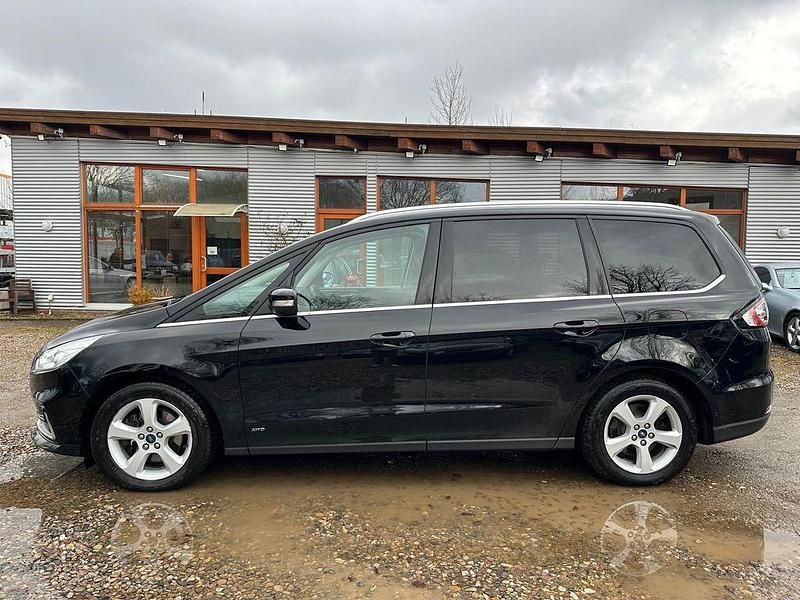 Gebraucht Ford Galaxy Titanium 190 PS (139 kW) 2019 Grau Van / Kleinbus