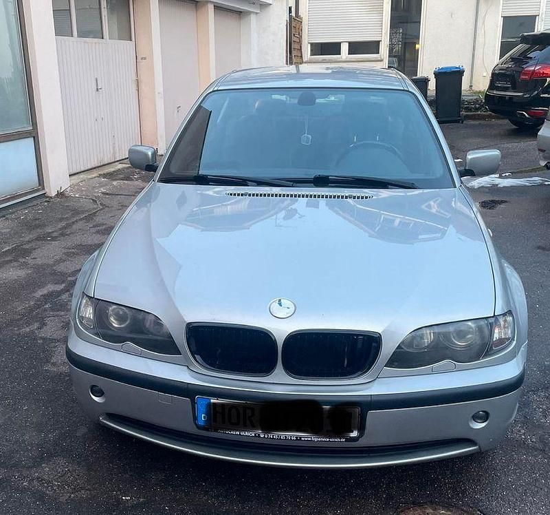 Gebraucht BMW 320 Sport Line 170 PS (125 kW) 2003 Silber Limousine