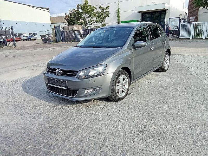 Pepper grey Gebraucht 2014 VW Polo Life Kleinwagen | 7.999 € (Guter Preis) - Bild 1/4