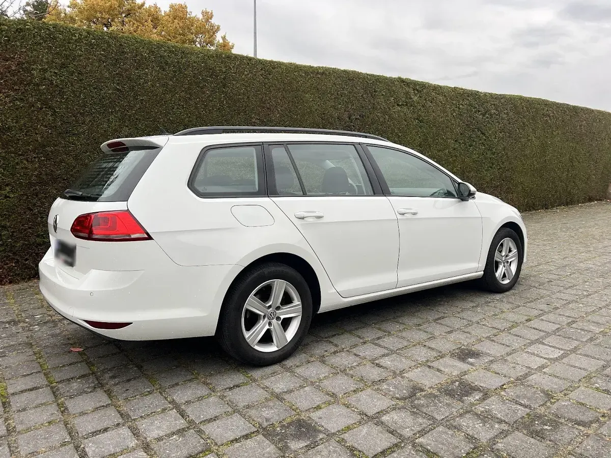 Gebraucht VW Golf VII 2017 Weiß Kombi