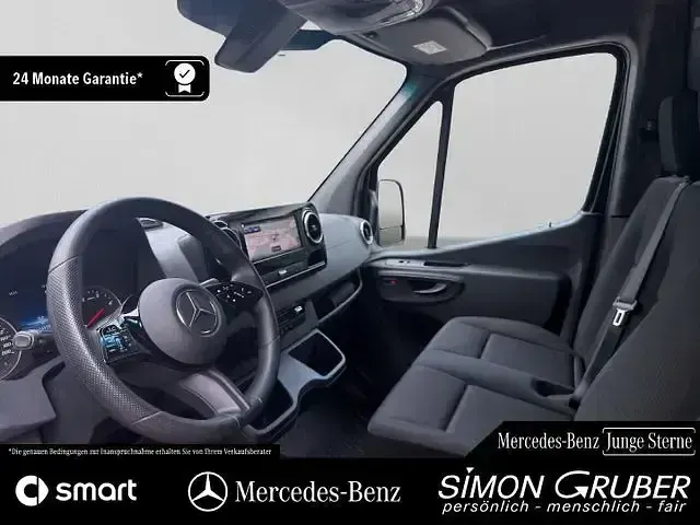 Gebraucht Mercedes Sprinter 170 PS (125 kW) 2024 Obsidianschwarz (metallic) Van