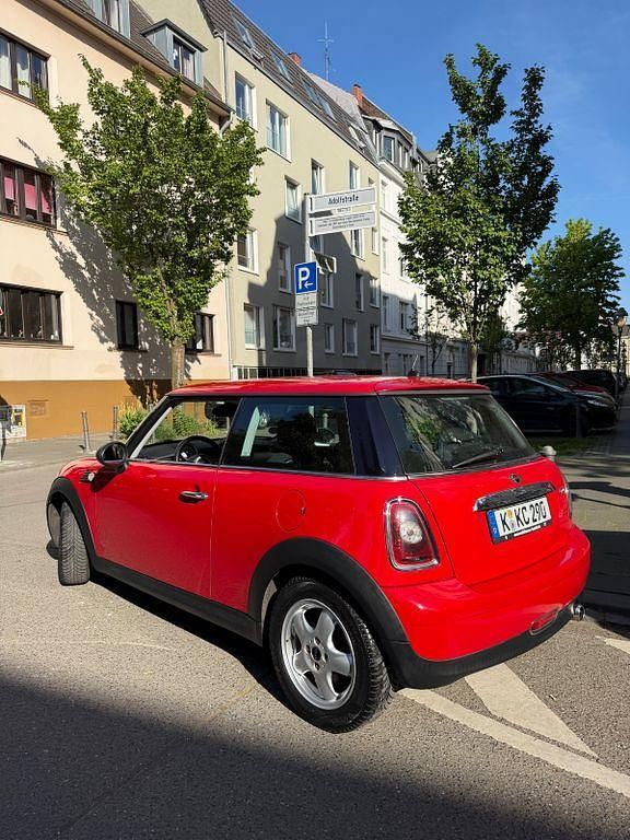 Usata Mini ONE 95 CV (69 kW) 2009 Rosso Utilitaria