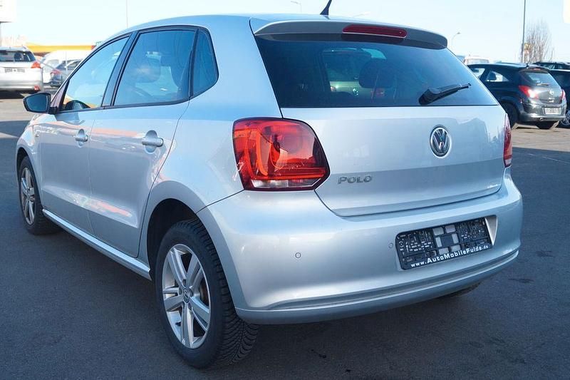Gebraucht VW Polo Match 88 PS (64 kW) 2012 Silber Kleinwagen