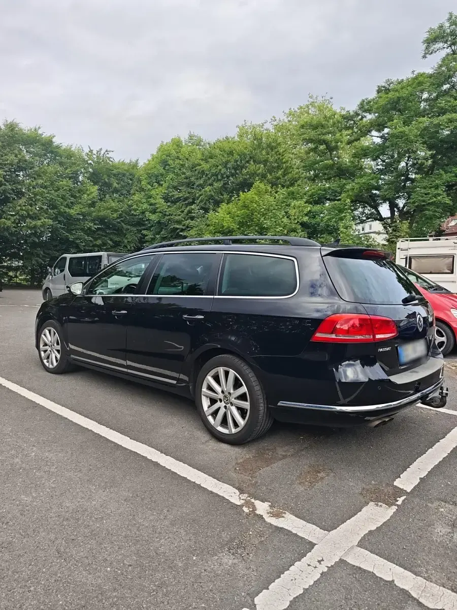 Gebraucht VW Passat 140 PS (102 kW) 2014 Schwarz Kombi