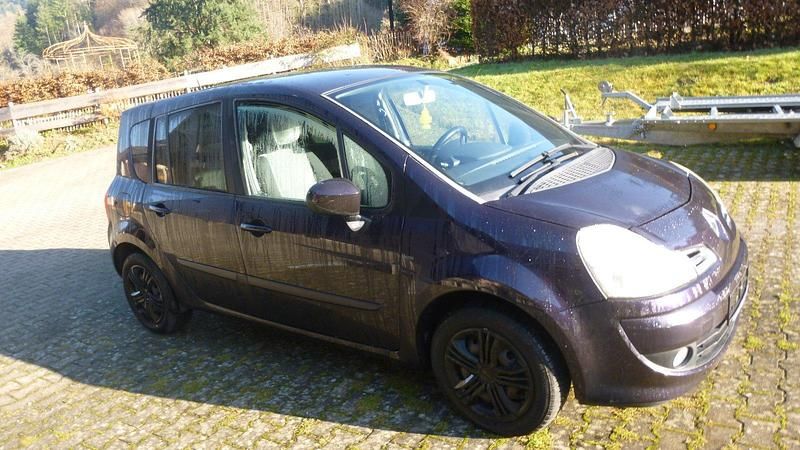 Gebraucht Renault Modus 98 PS (72 kW) 2008 Van / Kleinbus