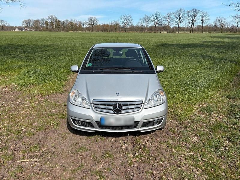 Usata Mercedes A170 116 CV (85 kW) 2008 Argento Utilitaria