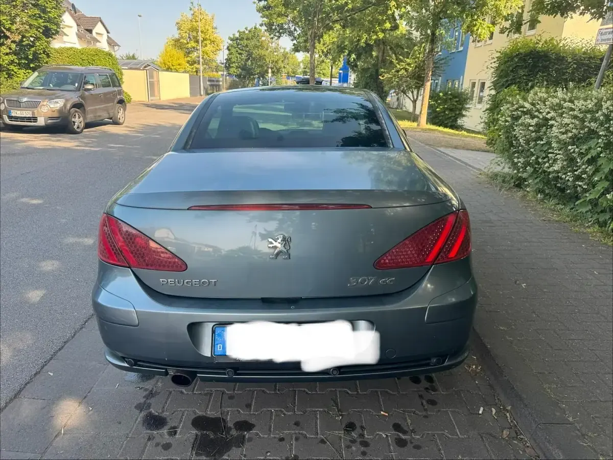 Gebraucht Peugeot 307 109 PS (80 kW) 2004 Silber Limousine