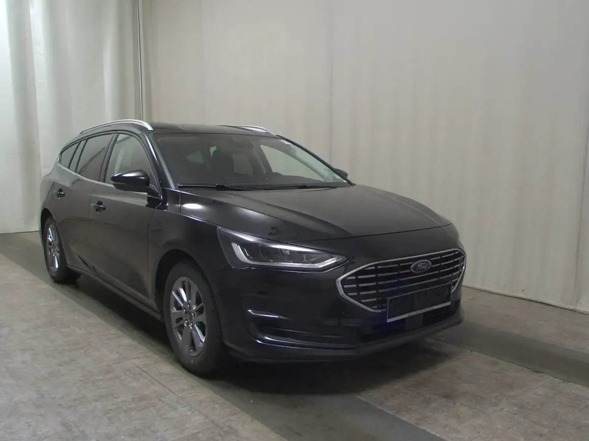 Usata Ford Focus Titanium X 116 CV (85 kW) 2023 Nero